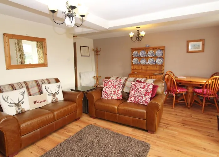 2 Mellfell View Feriehus